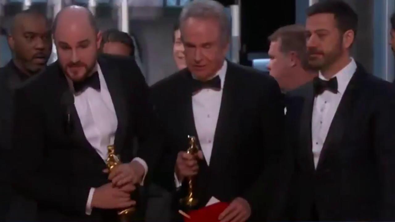 Stunning Oscars Mistake Seen 'Round the World: This is How it Happened