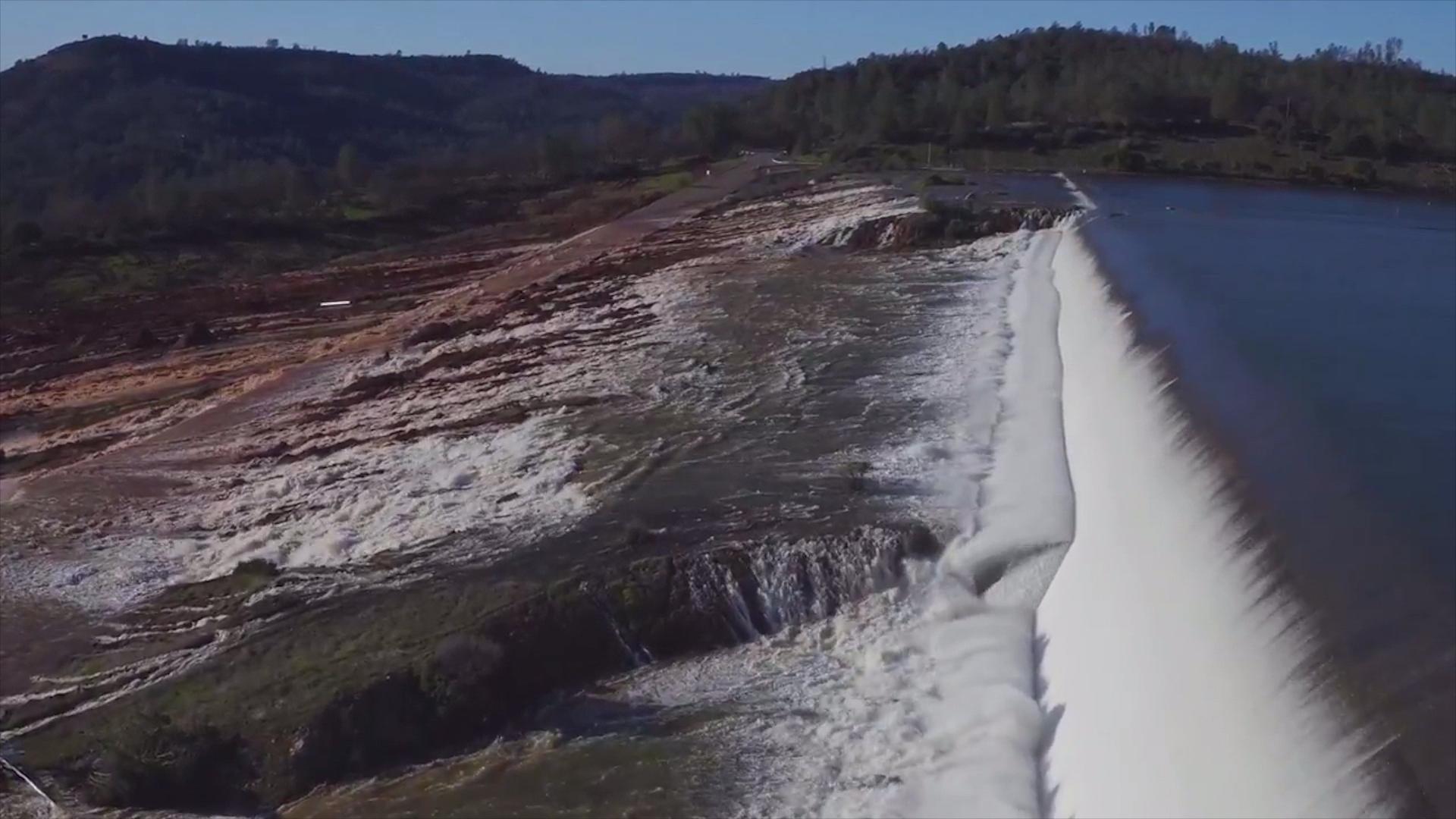 California Officials Race Against Time to Shore Up Reservoir in Danger of Collapse