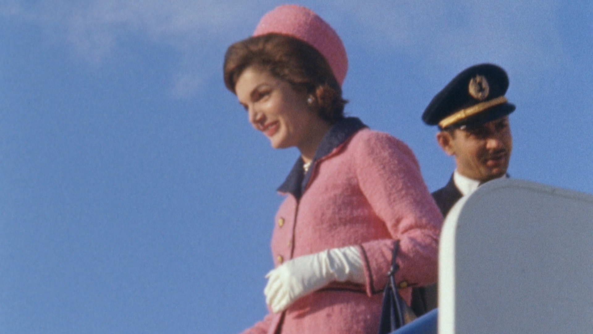 Jackie Kennedy's pink suit: of American history
