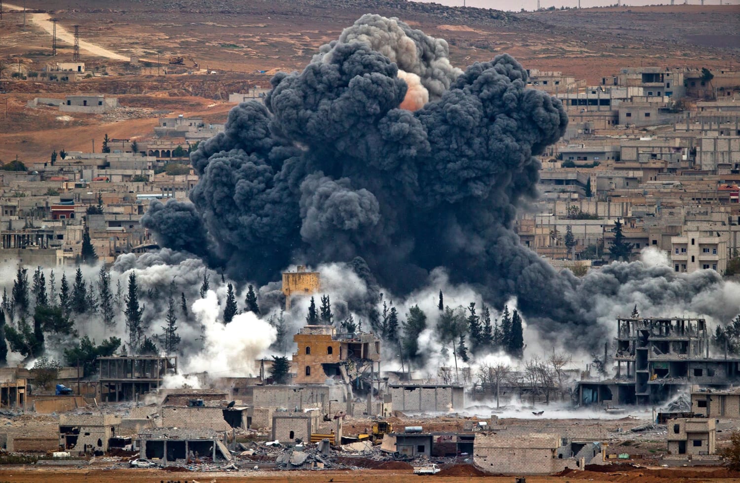 141119-kobani-airstrikes-jms-2115_9efc24