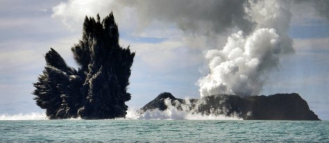 Imagem: vulcão submarino em Tonga
