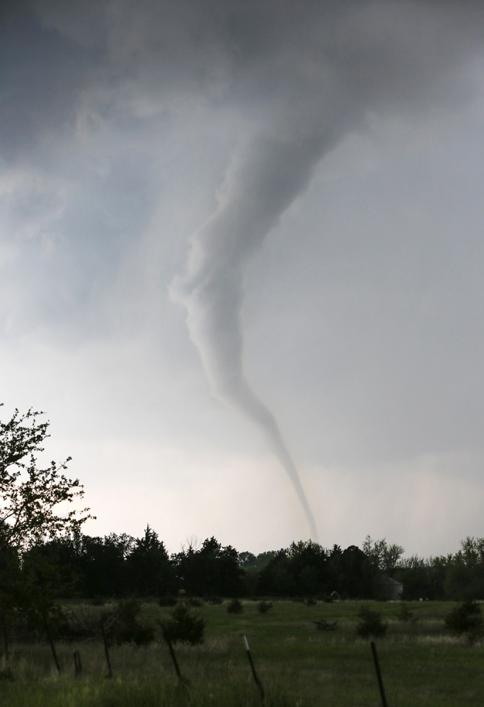 [Image: ss-130520-tornados-plains-12.ss_full.jpg]