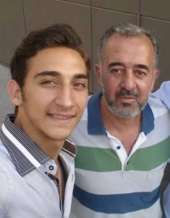Almuhannad Abdul Mohsen and his father <b>Osama Abdul</b> Mohsen - father_and_older_son_675cdf5fa42ce016427ed516ac05ab4f.nbcnews-ux-600-700