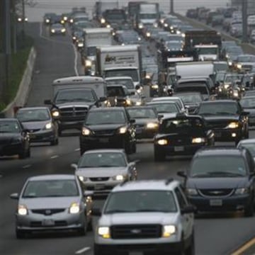 Experts puzzled by increase in U.S. traffic deaths