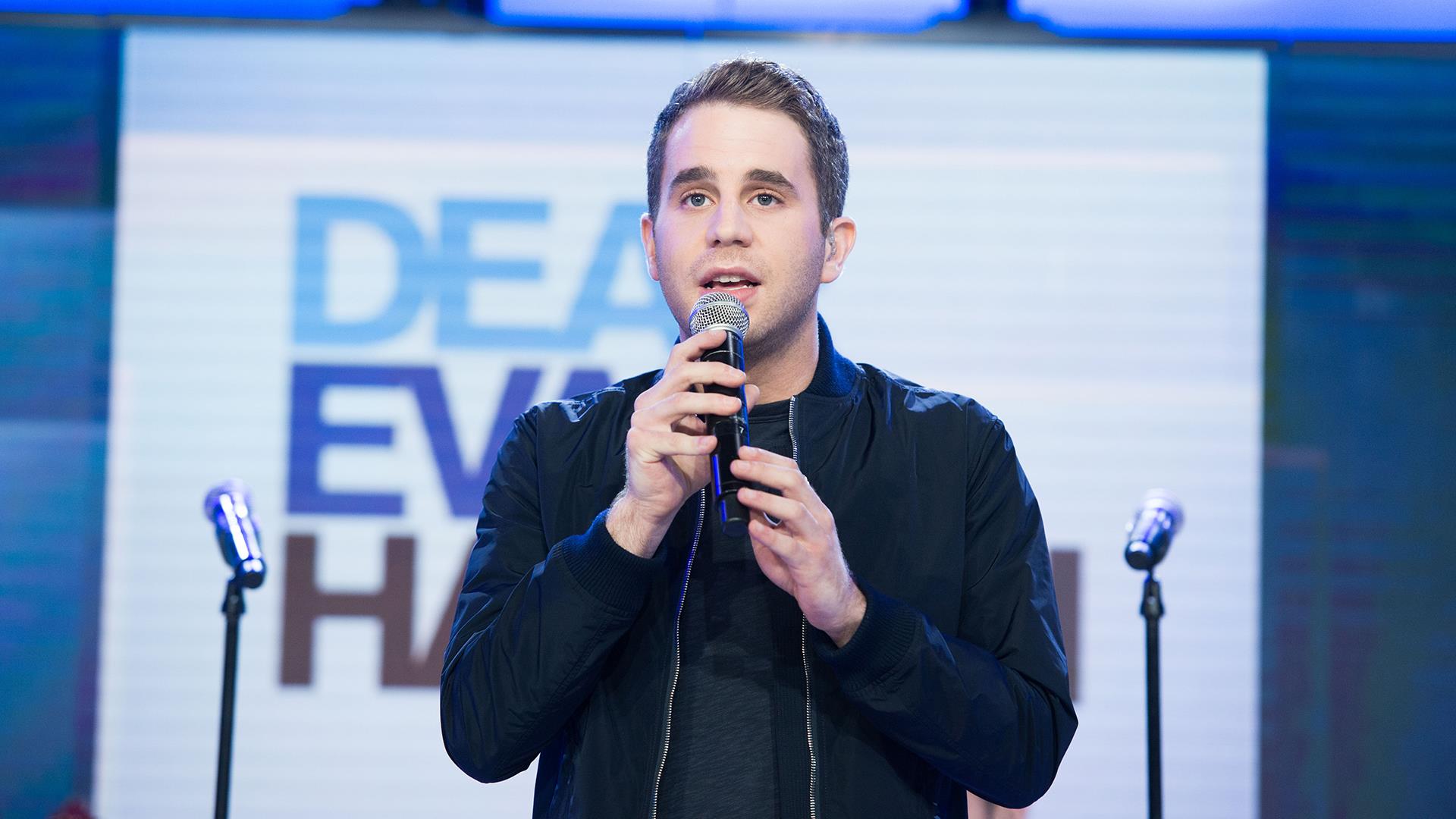 Watch stars of Broadway musical ‘Dear Evan Hansen’ perform live on TODAY - TODAY.com