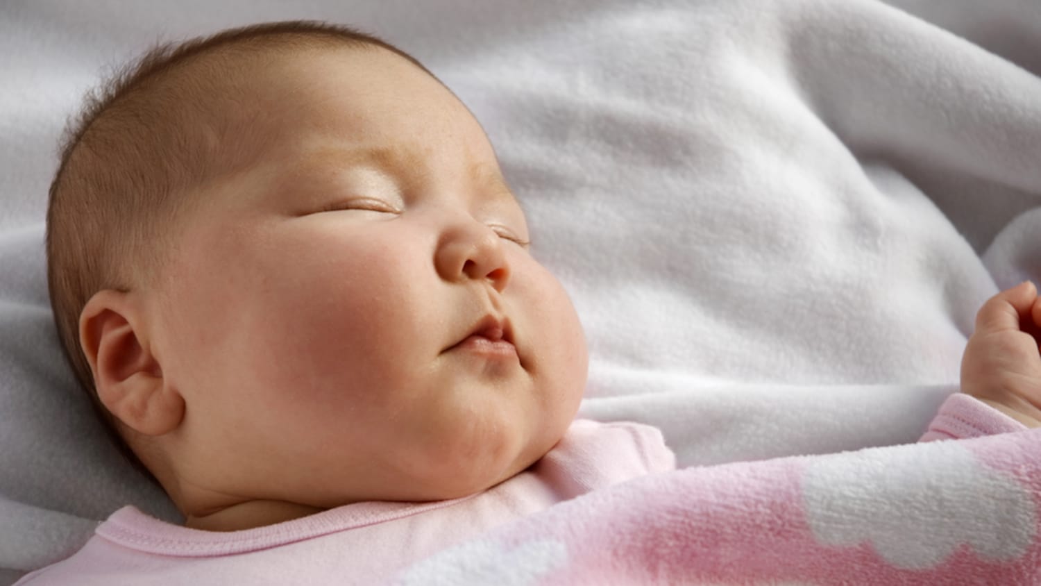 baby-sleep-stock-150409_9d0eaa8e60982c63aaea93642b982c4a.jpg (2500Ã1407)
