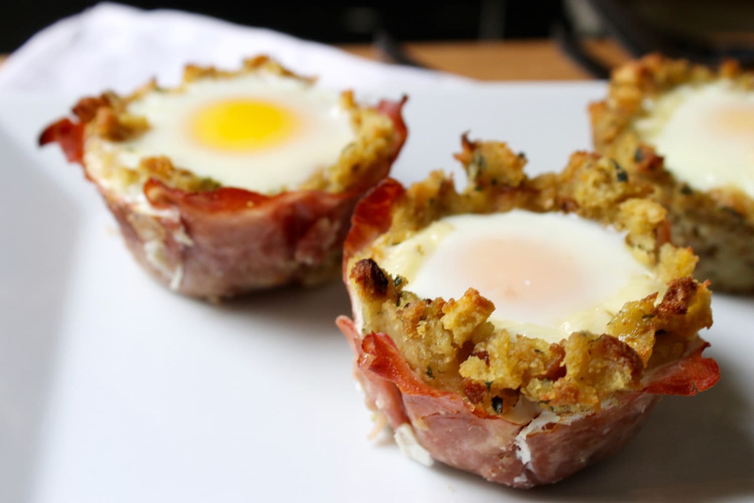 Cheesy Ham, Egg and Stuffing Breakfast Cups - TODAY.com
