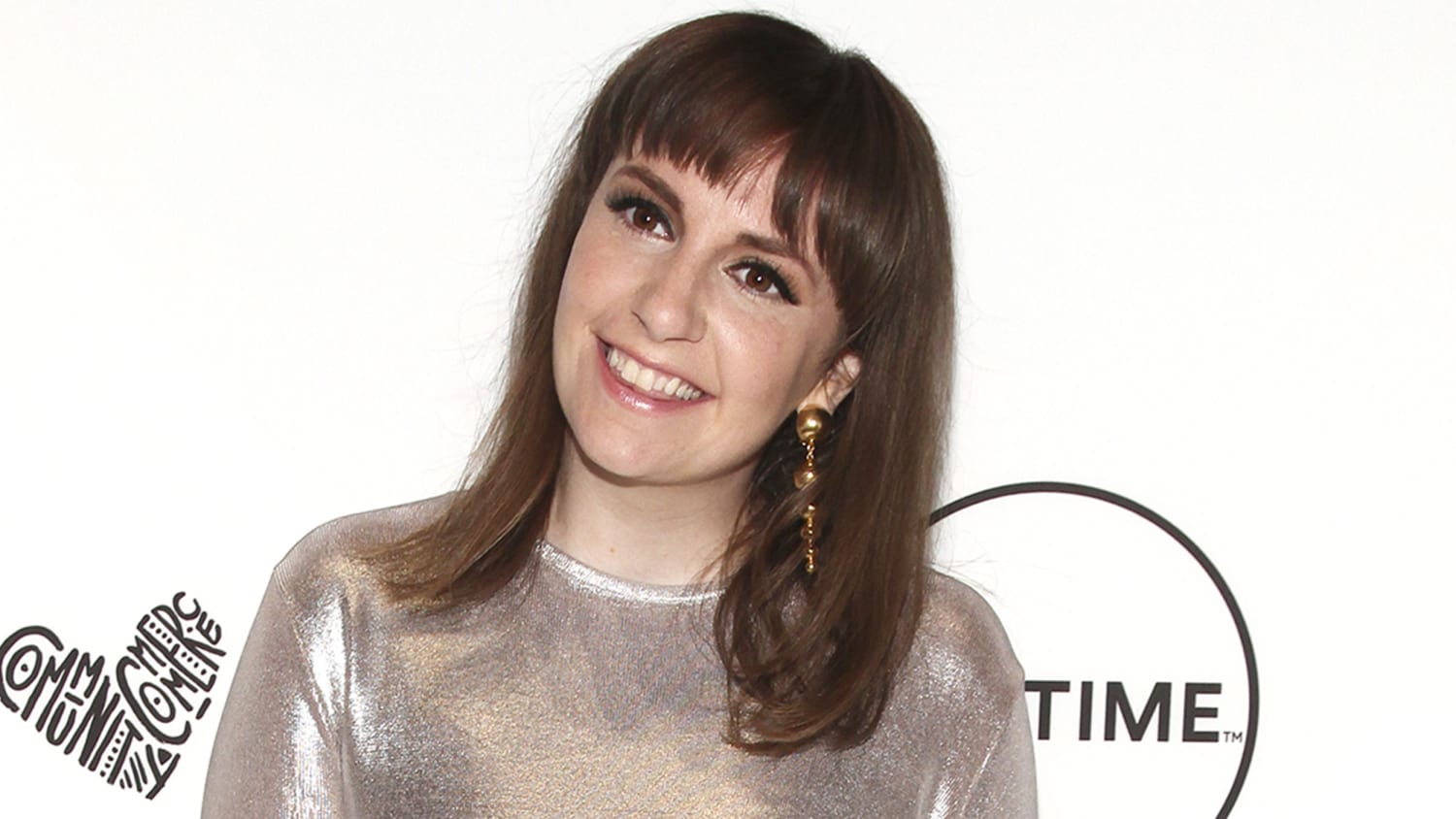 Lena Dunham S Hair Is Seriously Short And Spiky Now
