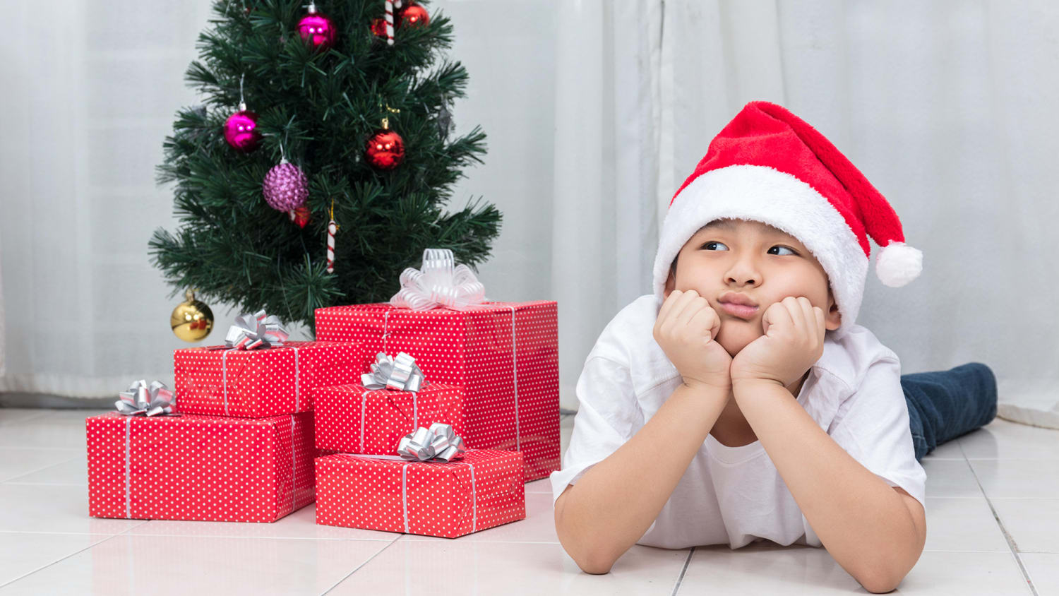 5 ways to deal with meltdowns and tantrums on Christmas