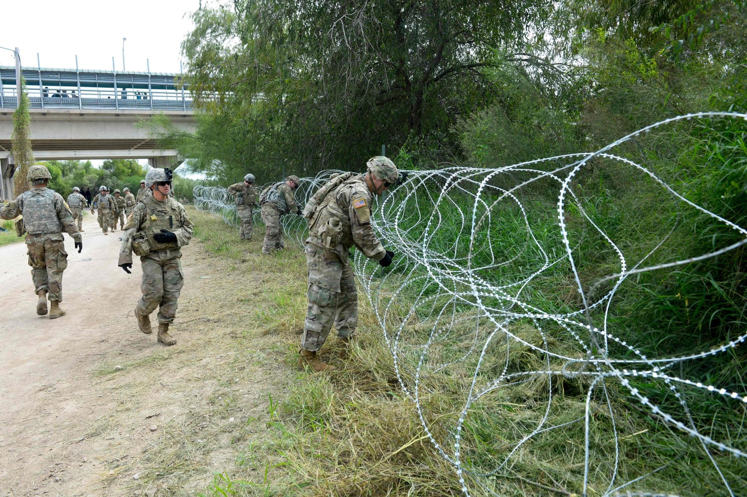 Image result for photos of us troops at us southern border