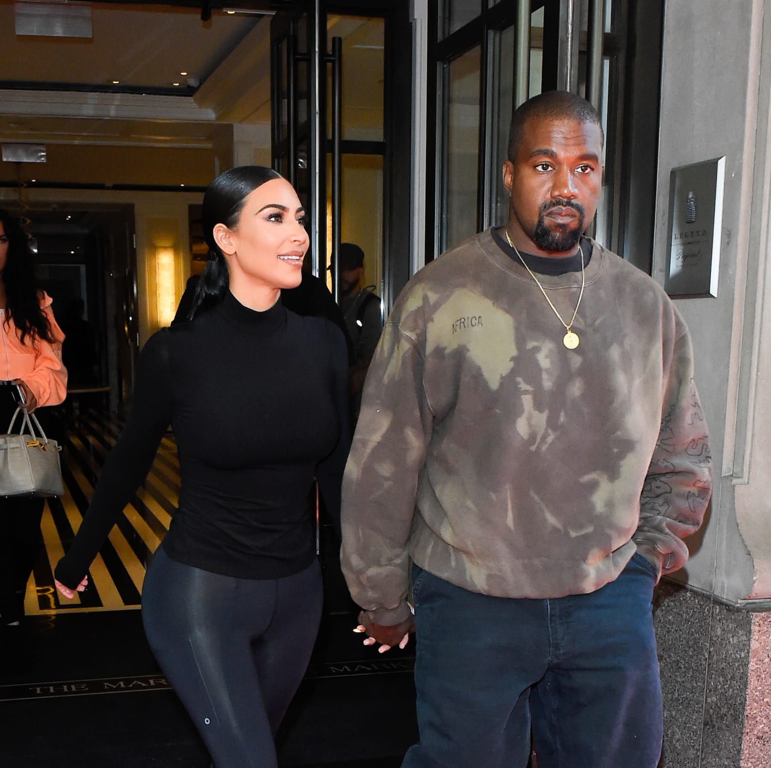 Kim Kardashian's Met Gala dress fight with Kanye West is really about his  desire to control her