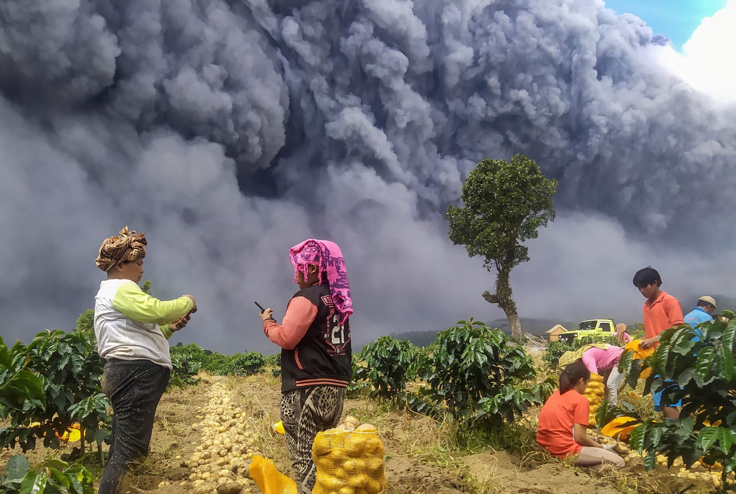 Indonesia's Mount Sinabung volcano erupts twice in three days