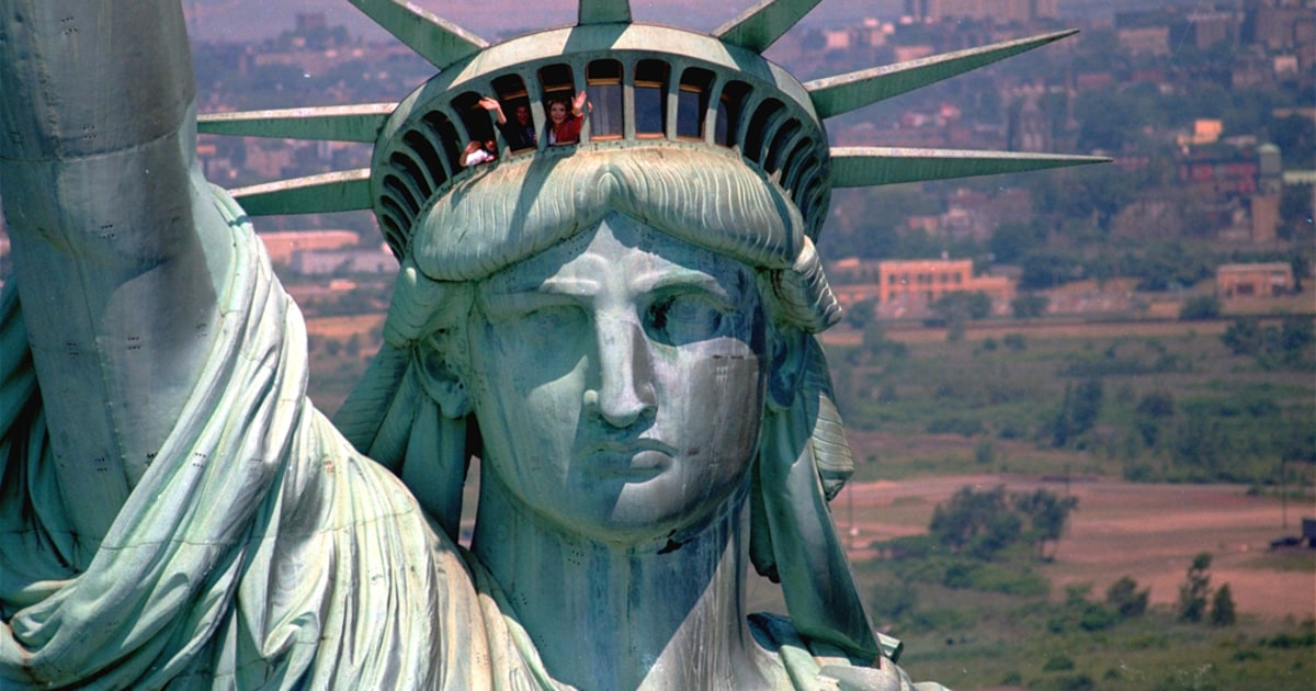 Download Statue of Liberty's crown to stay closed