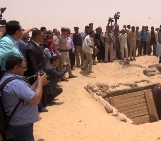 Egyptian University Students, Professors Unravel Underground Necropolis