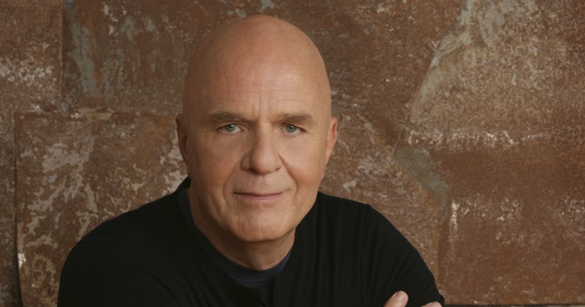 Self Help Pioneer Dr Wayne Dyer Dies At 75 Family And Publisher Say
