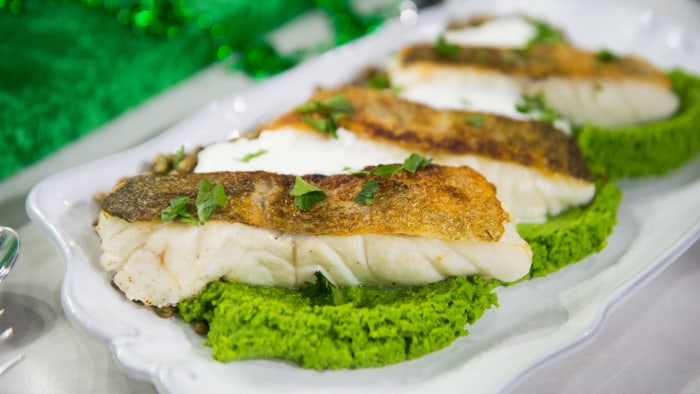  Pan-Fried Cod with Minty Pea Purée