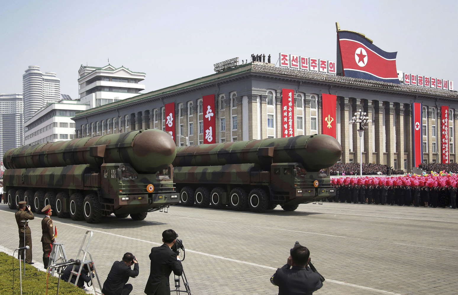 170428 North Korea Missiles Parade Se 648p 8103ea8f9bdae3f2764d3b1faae43a60.nbcnews Ux 2880 1000 