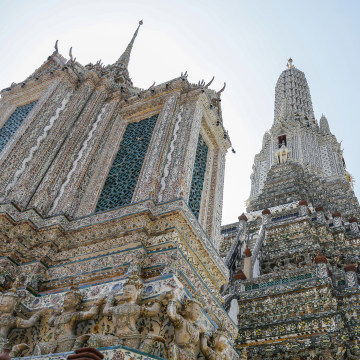   Image: Temple of the Dawn (Wat Arun) in Bangkok - Thailand "title =" Image: Temple of the Dawn (Wat Arun) in Bangkok - Thailand "/> </noscript><br />
<a href=