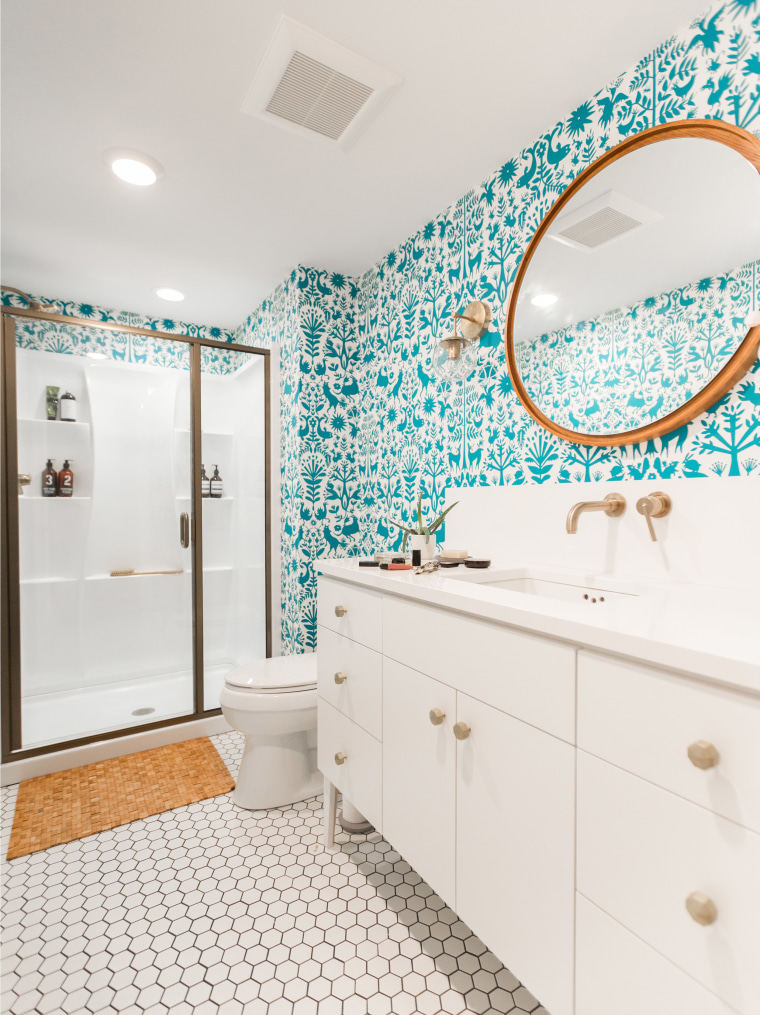 See how bold wallpaper completely transformed this small bathroom