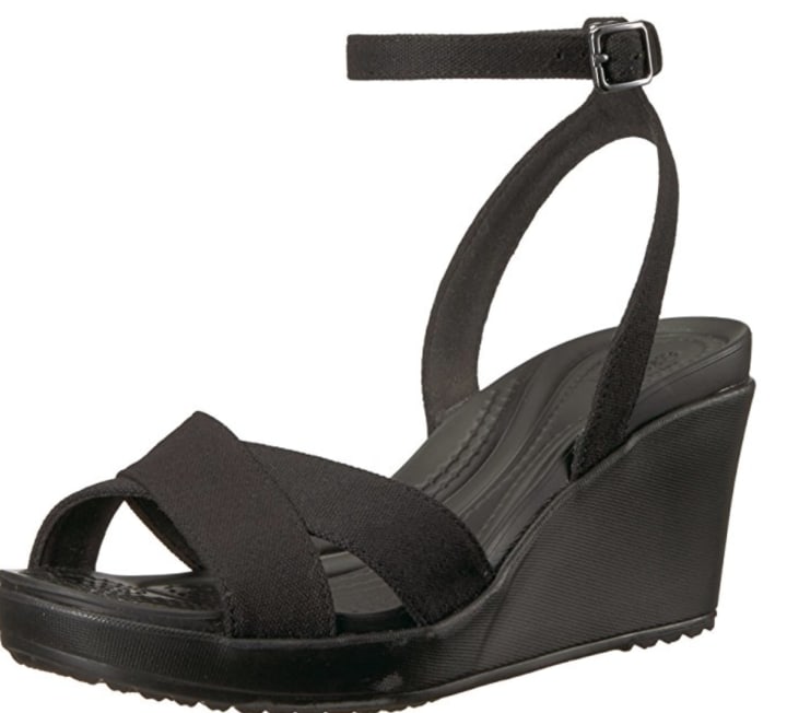 crocs black heels