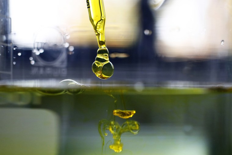 Image: Cannabidiol (CBD) Oil