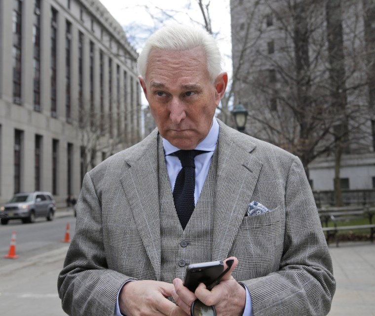 Image: Roger Stone leaves a courthouse in New York