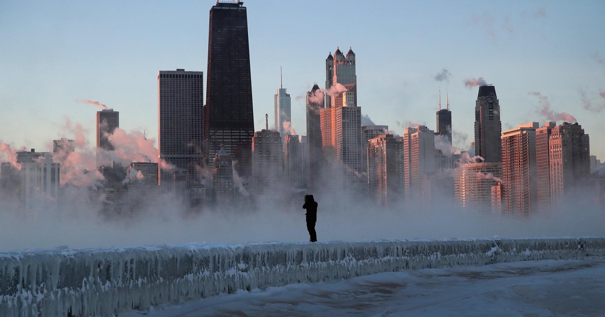 At least 9 dead as polar vortex keeps its frigid grip on the Midwest