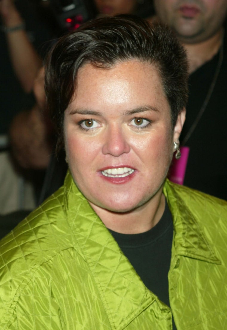rosie-odonnell-debuts-new-pixie-haircut-today-inline-190409-003_4ab6abab2cacce37100c1426ce6a1d5c.fit-760w.jpg