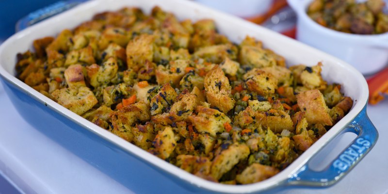 Traditional Thanksgiving Stuffing - TODAY.com