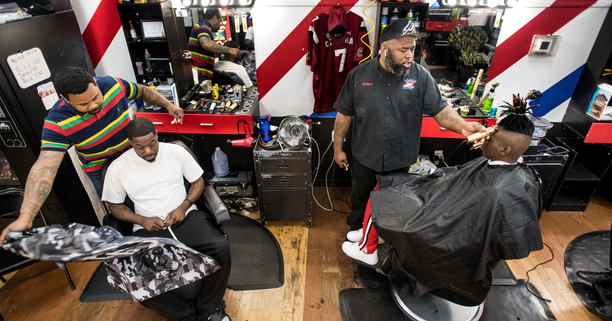 'The black man's country club': To understand black voters, look to their barbershops - NBCNews.com