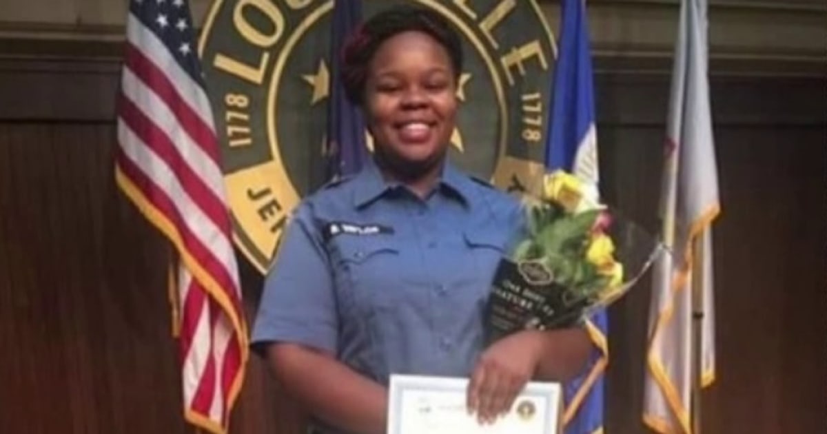 Breonna Taylor raid officer compares shooting to George Floyd's death: 'This is not kneeling on a neck'