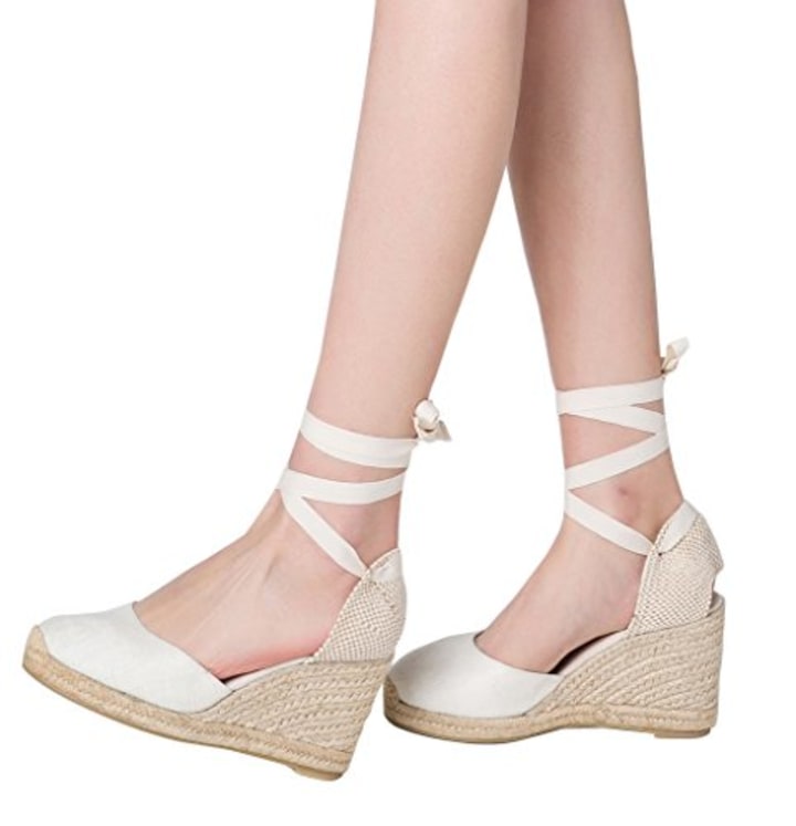 closed toe tie up wedges