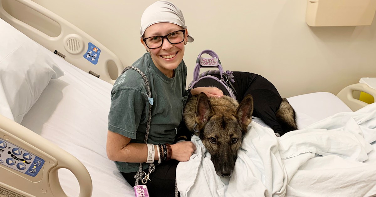 Service dog helps woman get through cancer treatments thanks to 'super suit'
