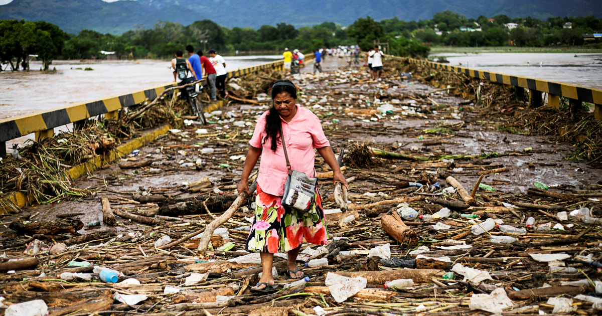Honduras' hurricane losses total $1.9 billion, far below government estimate, U.N. says thumbnail