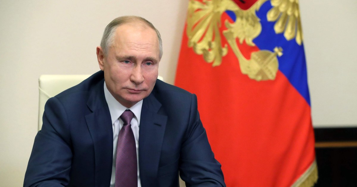 Putin targets US social media, leaks of secret agents and protests under new laws