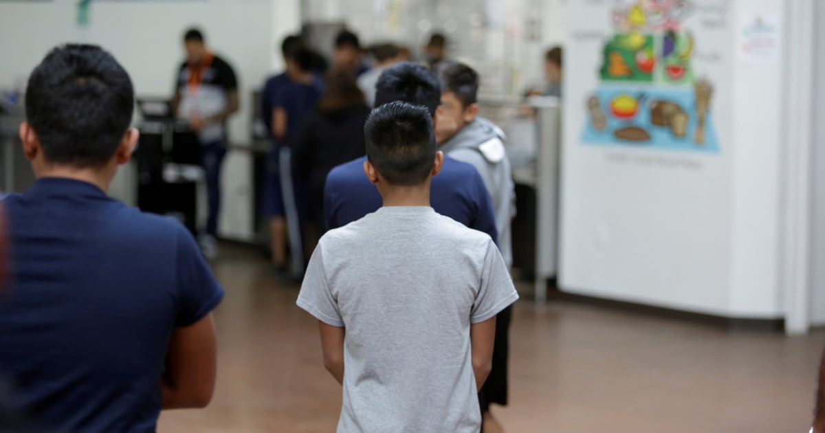 US to open overflow facility for unaccompanied migrant children