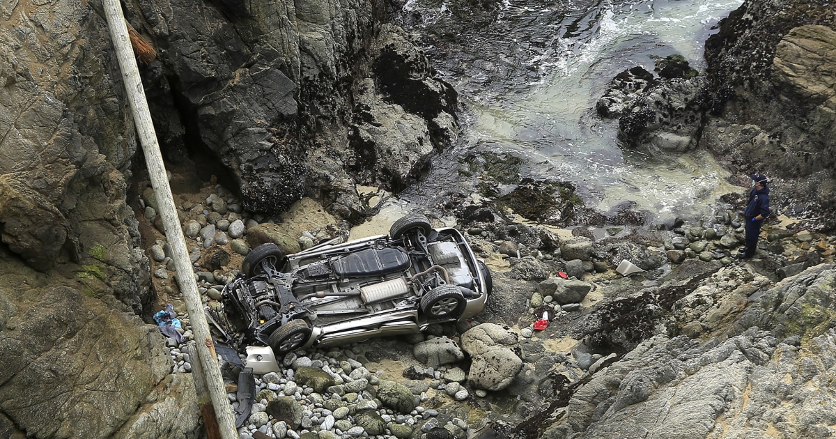 Mother and daughter die after their car falls off the California cliff
